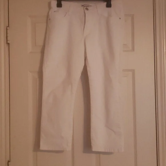 Lee Pants Jumpsuits Womens Lee White Capris Poshmark - Main Image